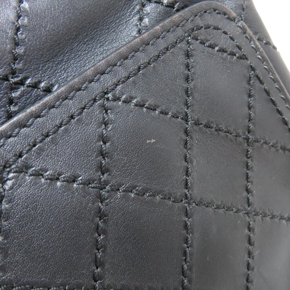 CHANEL Black Shoulder Bag